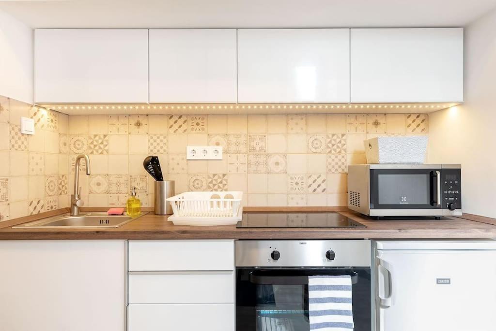 Apartamento Amazing Kazinczy Flat No. 1 *